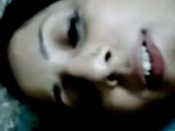 ଆରବ ପାକିସ୍ତାନୀ ତାଙ୍କ girl ିଅ ମା ସହିତ ଆନାଲେକ୍ସ